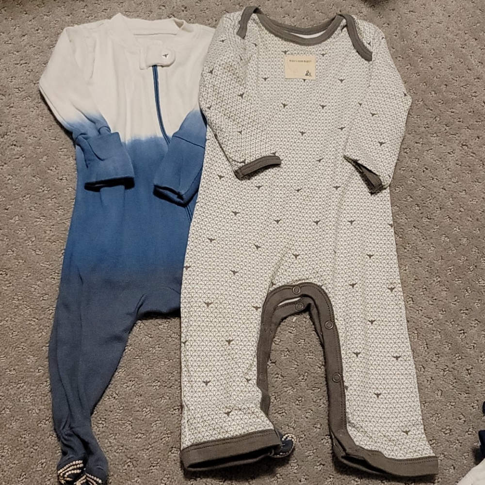Burt's bee footies